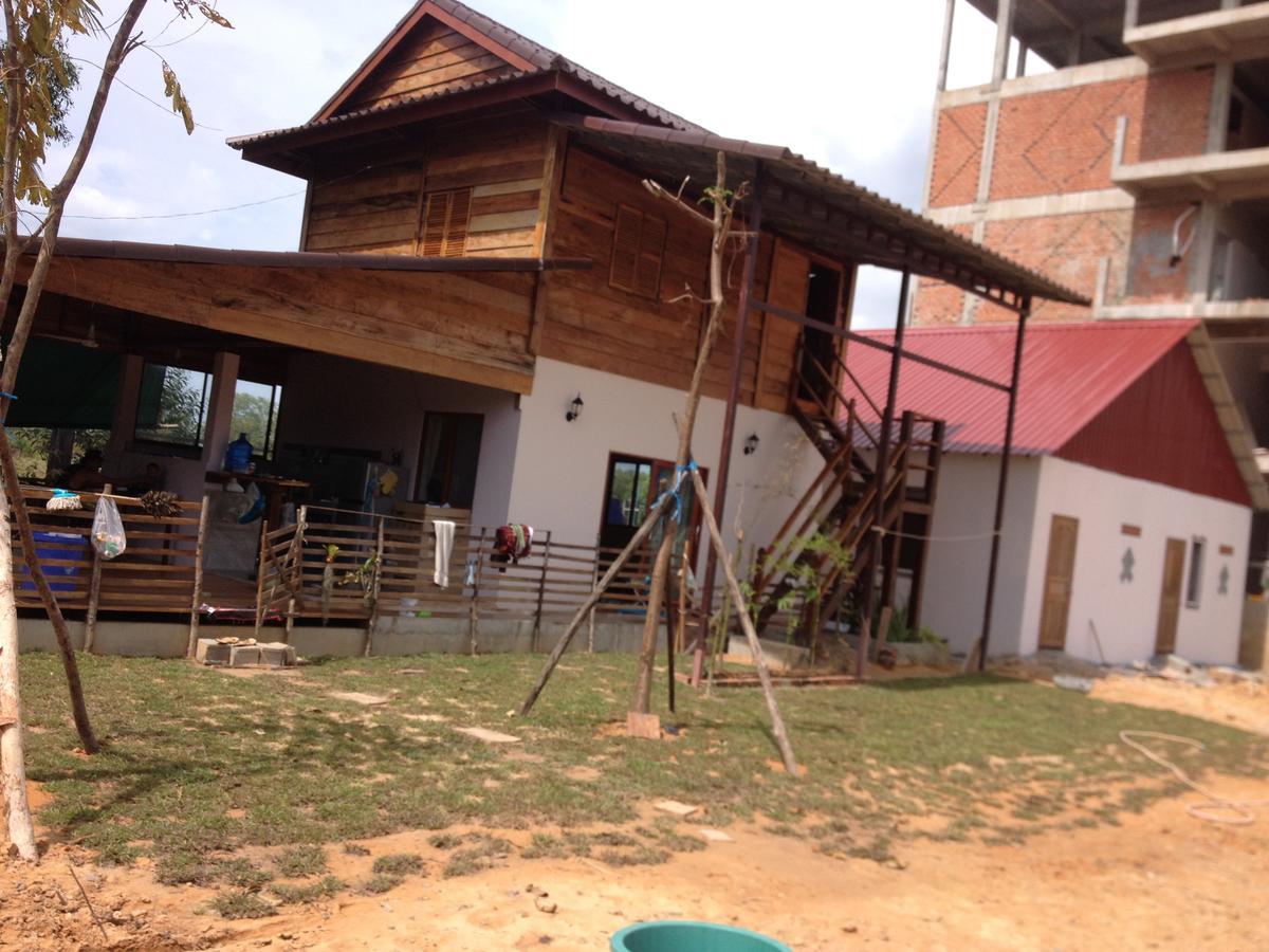 Om Home Sihanoukville Exterior photo